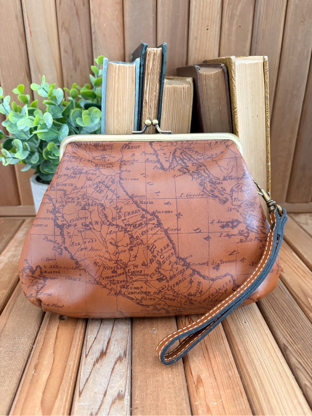 Patricia Nash Map Print Leather Kiss Lock Wristlet Clutch Bag